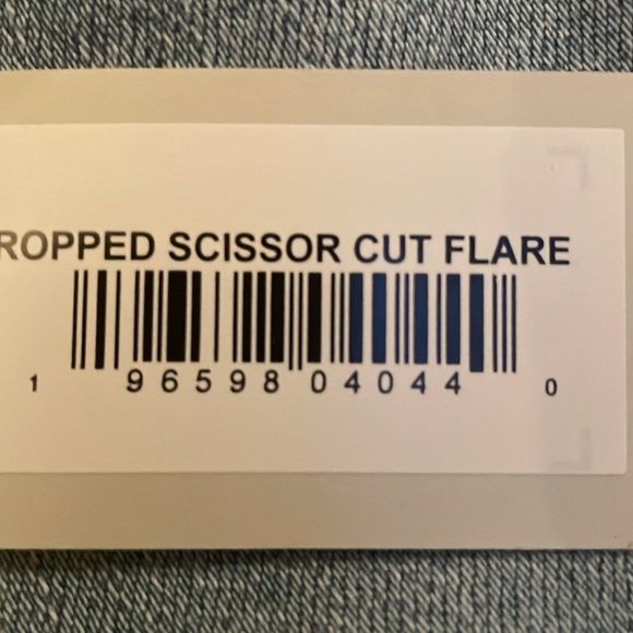 Just USA Light Denim Jeans - Mid-Rise, Cropped Scissor Cut, Flare - Picture 13 of 13